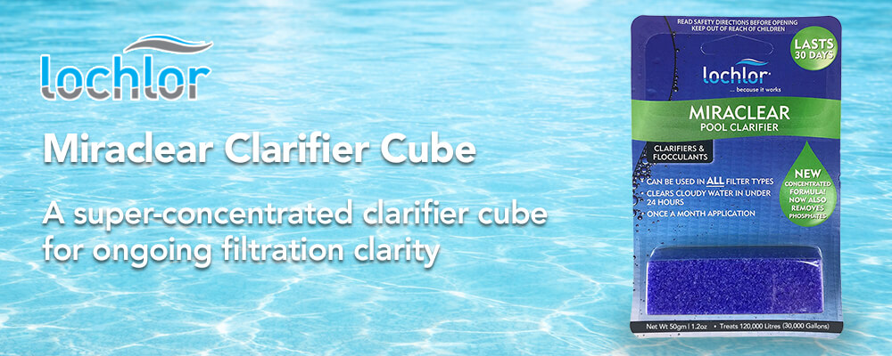 Long-lasting clarifier cube for consistent filtration clarity