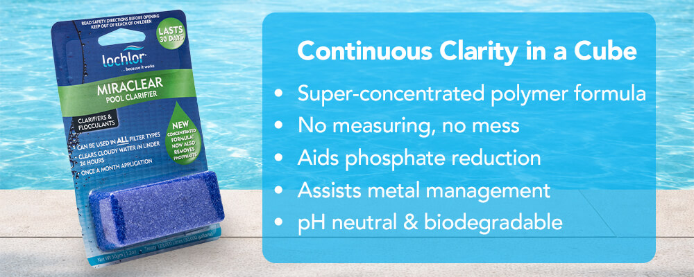 Continuous clarifying action for polished pool water